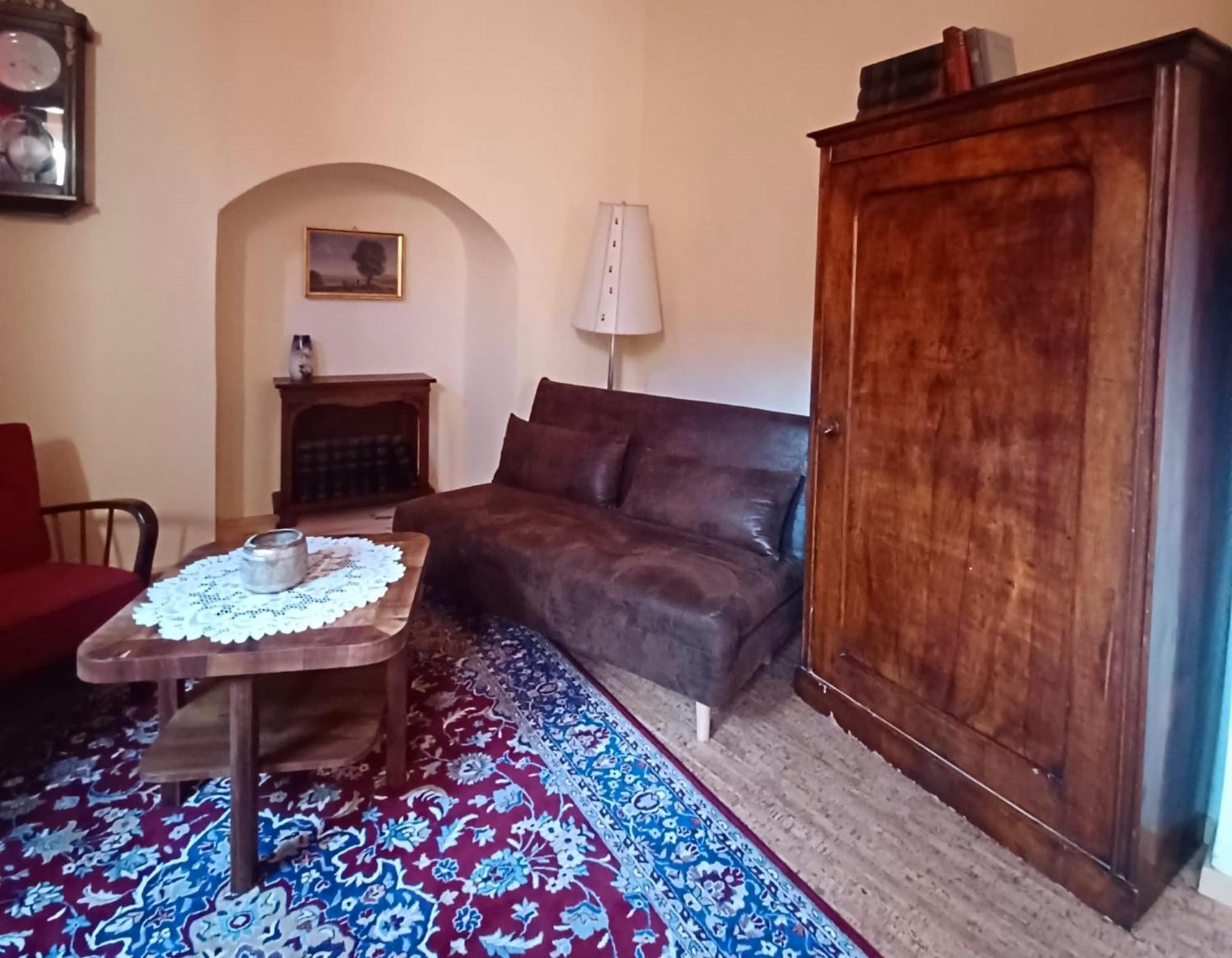 Ferienwohnung Antik Гота Экстерьер фото